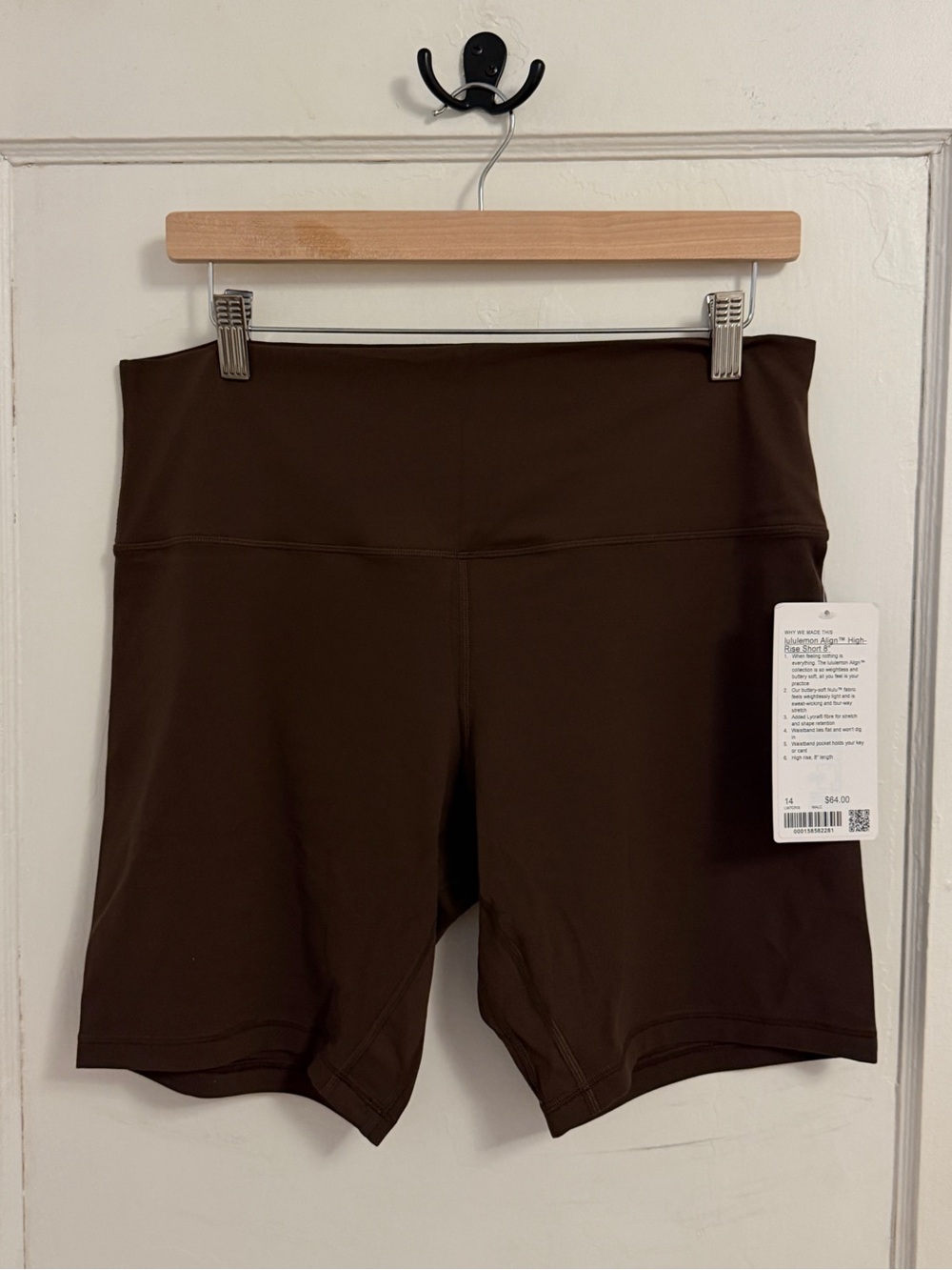 NWT - lululemon athletica Brown High-Rise Workout Shorts 8”